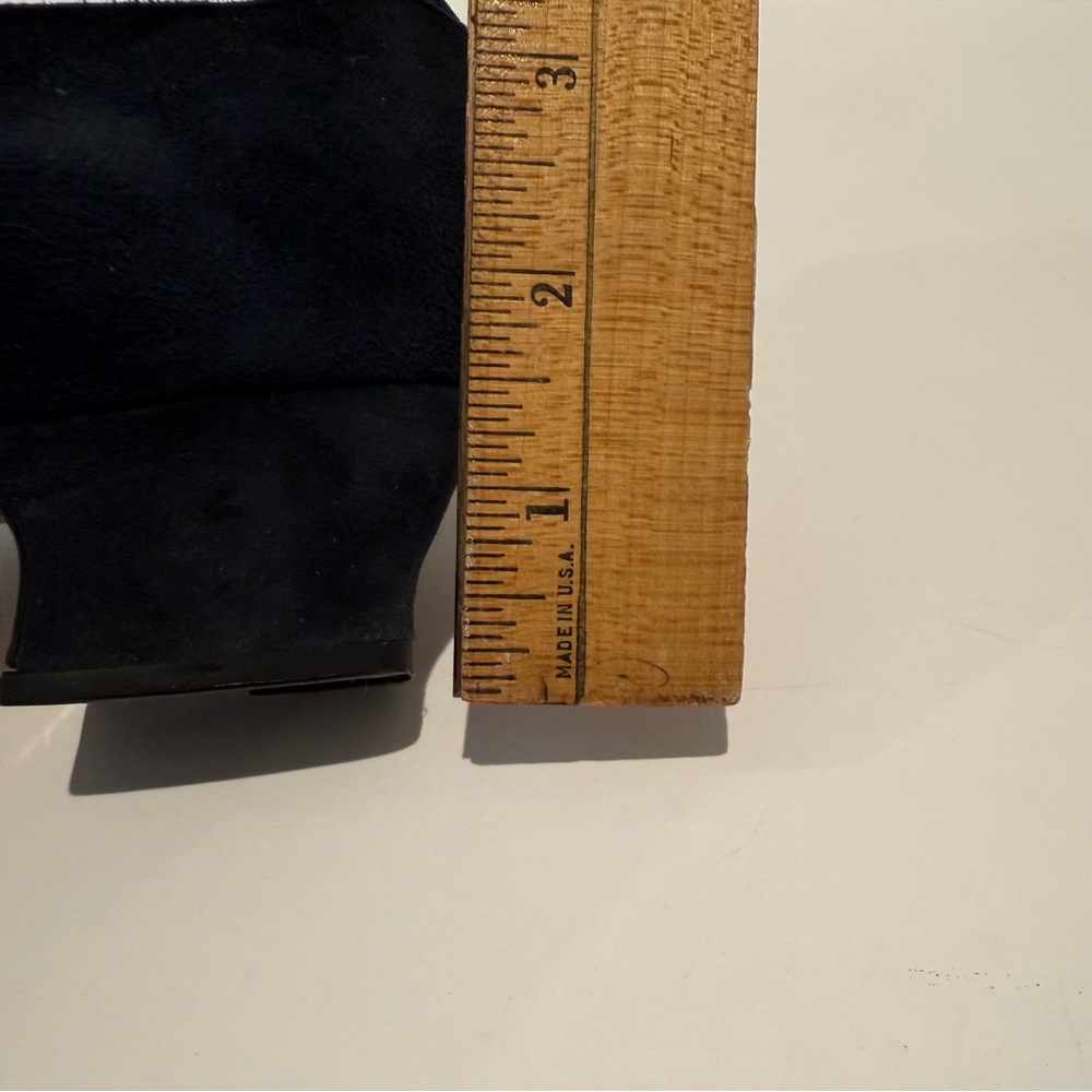 Nordstrom Classiques Dark Navy Suede Pump 9 1/2 M - Picture 7 of 7